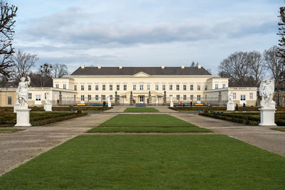 View of historic building against cloudy sky