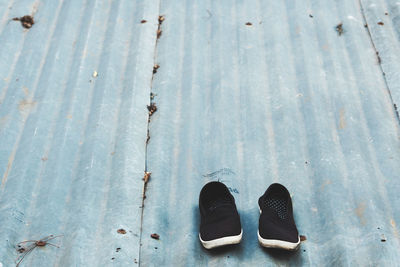 Shoes on roof