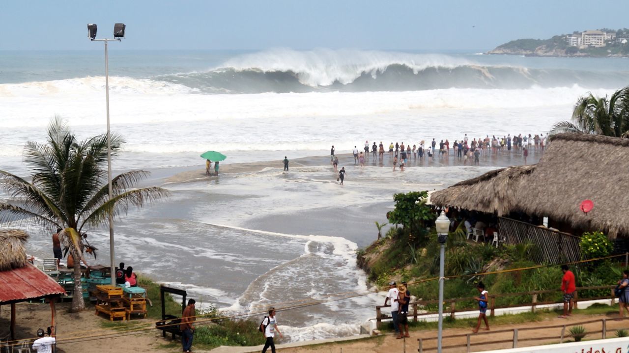 WSL, Puerto Escondido, Oaxaca Surf Challenge