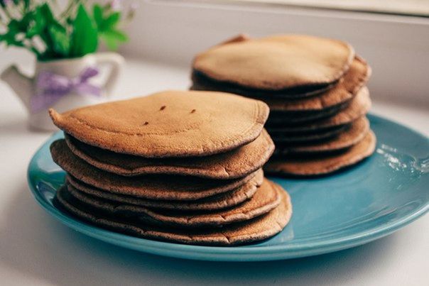 food and drink, food, baked, stack, sweet food, cookie, plate, dessert, indulgence, sweet, ready-to-eat, cake, close-up, no people, selective focus, freshness, indoors, temptation, table, focus on foreground, snack, baked pastry item, crockery