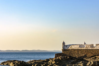 Walls and watchtowers of the fortress of santa maria  in salvador, bahia