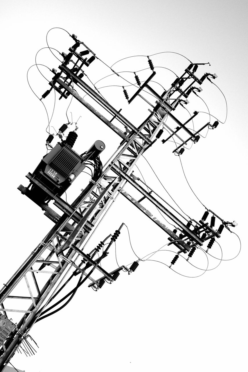 line, sketch, drawing, cartoon, no people, black and white, arts culture and entertainment, cable, technology, low angle view
