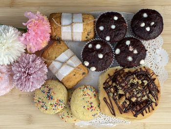 Directly above shot of chocolate cake on table