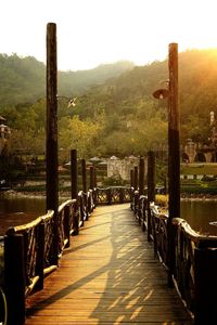 Footpath leading to mountain
