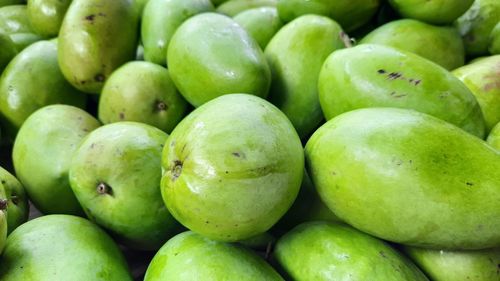 Full frame shot of apples