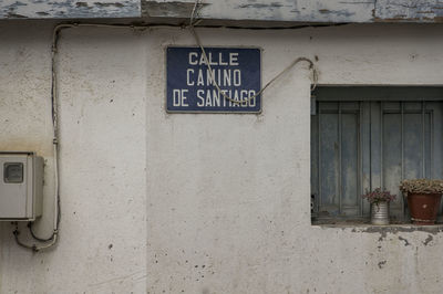 Information sign on window