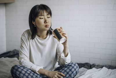 Asian teen girl on a white isolated background. photos for documents