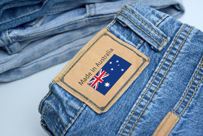 jeans