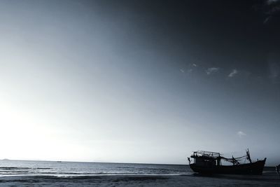 Shipwreck an the lonely beach