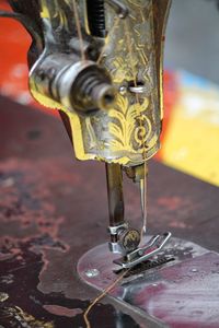 sewing machine