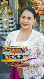 Portrait of a smiling young woman