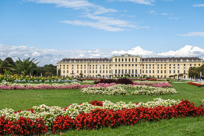 Vienna, austria, september 26 2022. schÃonbrunn palace, famous 18th-century palace