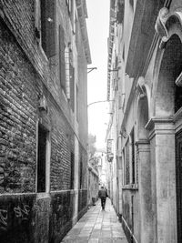 Narrow alley in city