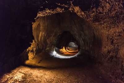 Rock formation in tunnel