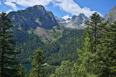 Mountain landscape in the park of aiguestortes, pyrenees of lleida, catalonia