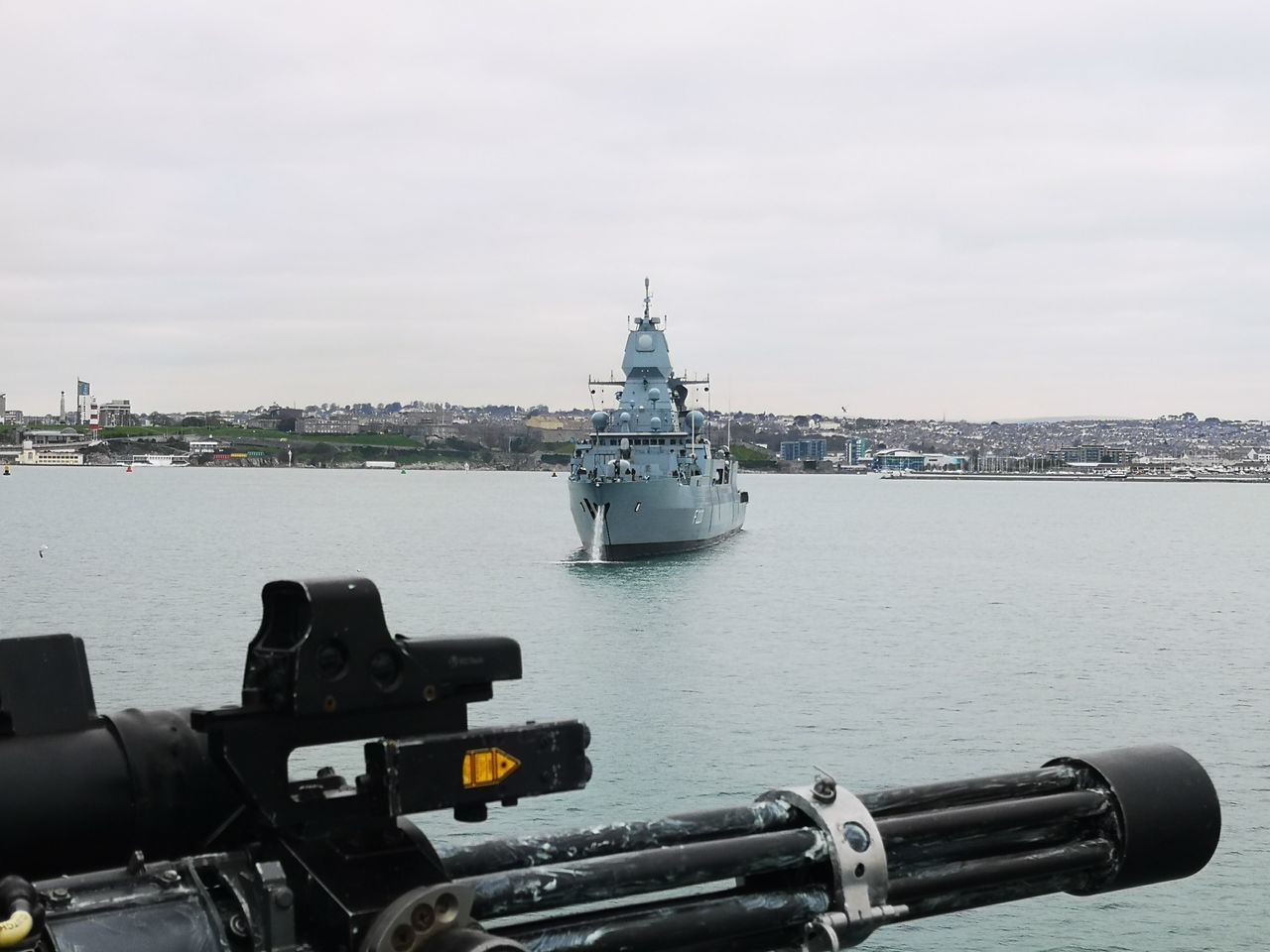 VIEW OF SHIP IN SEA AGAINST SKY