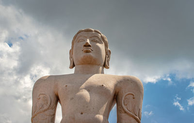 Bhagawan bahubali tallest statue symbolizing peace