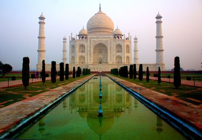 View of taj mahal against sky