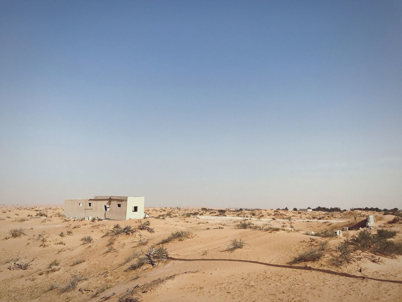 sand, beach, clear sky, desert, no people, outdoors, day, nature, sky