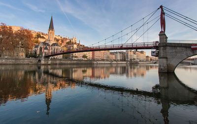 View of the banks of the saône in lyon with a view of the tourist district of vieux lyon 