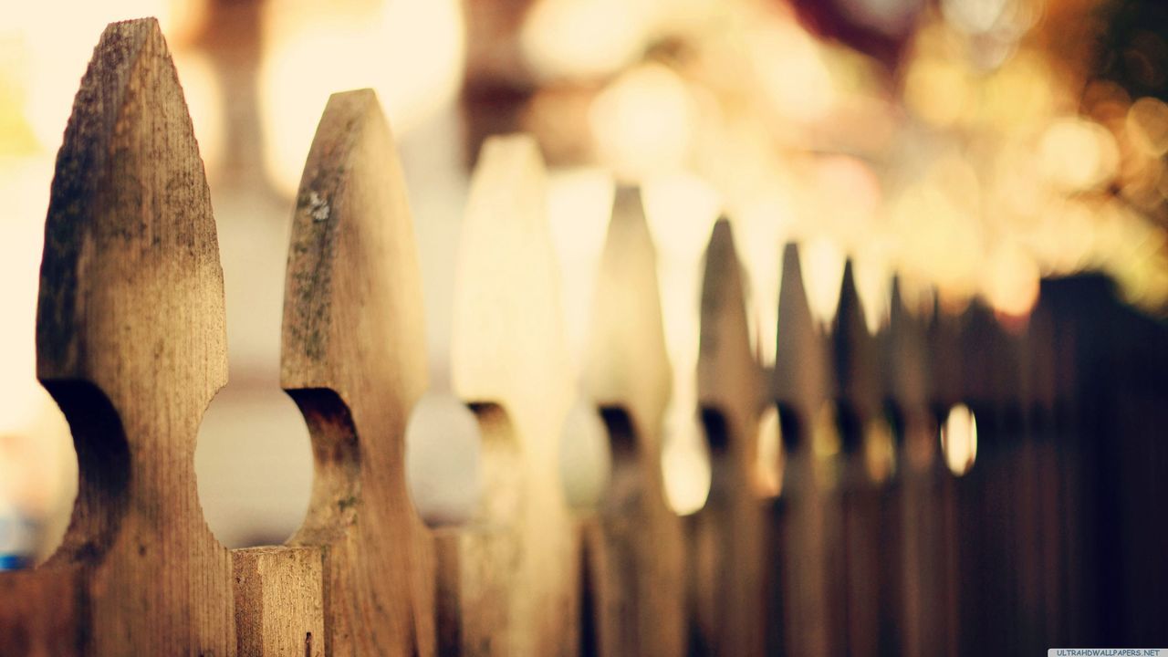 close-up, focus on foreground, selective focus, indoors, in a row, repetition, metal, pattern, wood - material, no people, side by side, detail, metallic, day, wooden, textured, circle, fence, hanging