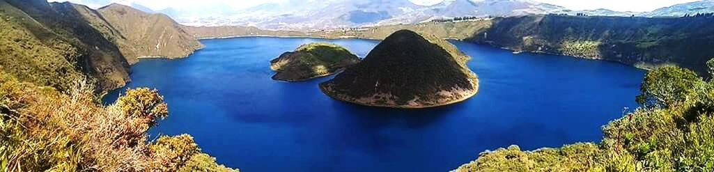 Panoramic view of lake and mountains