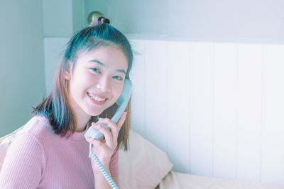 Portrait of a smiling young woman