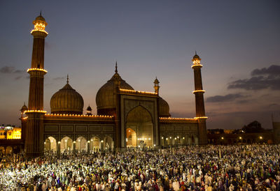 Crowd in front of jama masjid