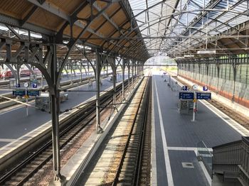 Railroad station platform