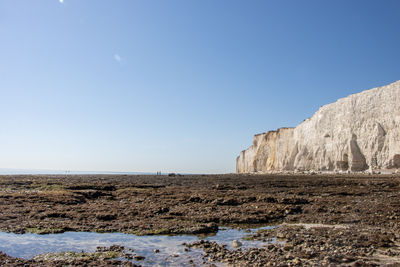 Rock pools at birling gap during low tide. east sussex, united kingdom.