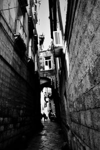 Narrow alley in city