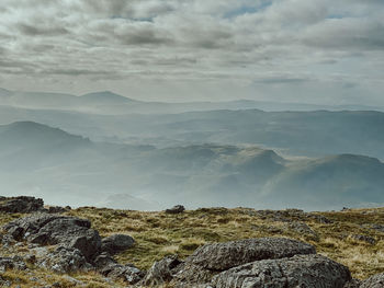 Misty mountains 