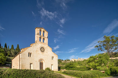 Orizontal view of the church of san claudio, spello, 12th sec.