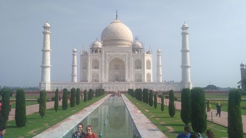 Taj mahal against clear sky