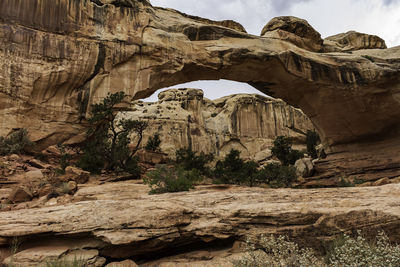 Sandstone arch in capital reef national park 