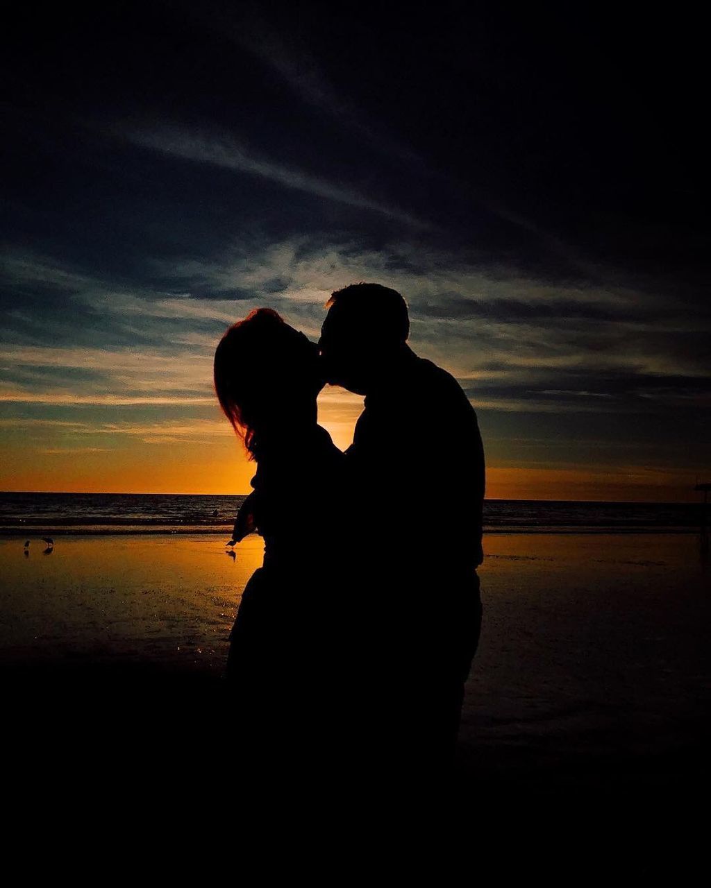 sky, two people, sunset, love, silhouette, cloud - sky, togetherness, water, bonding, real people, men, positive emotion, women, adult, sea, beach, emotion, lifestyles, couple - relationship, horizon over water, outdoors, care