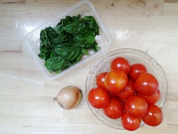 High angle view of tomatoes in bowl on table