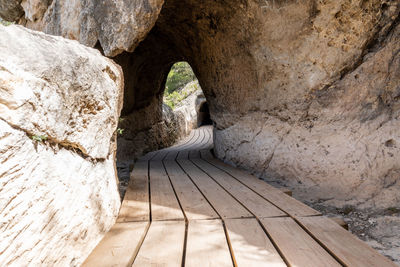 Tunnels in the chelva's roman aqueduct