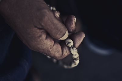 Close-up of man hand