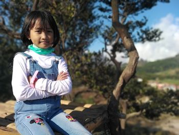 Portrait of cute girl outdoors