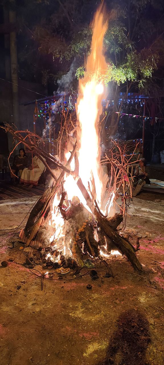 fire, burning, flame, heat, nature, bonfire, campfire, night, wood, glowing, log, no people, tree, long exposure, outdoors, firewood, motion, architecture, land, illuminated