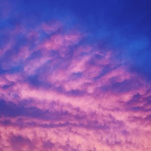 Low angle view of cloudy sky