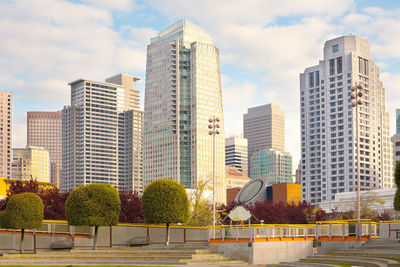 Yerba buena gardens and downtown city skyline of san francisco, california, united states