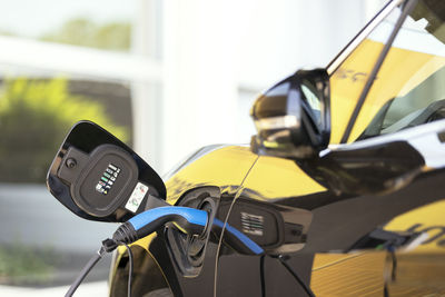 Charging battery of an electric car