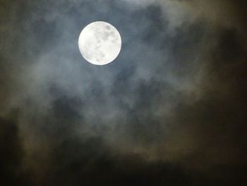 Low angle view of moon in sky