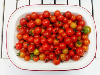 High angle view of tomatoes in plate