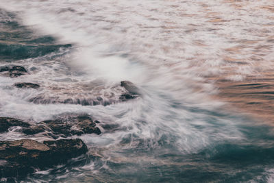 Blurred motion of waves in sea