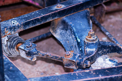 Broken and old car tie rod