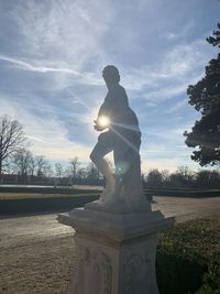 Statue against sky