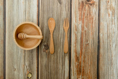 Directly above shot of bread on wooden table